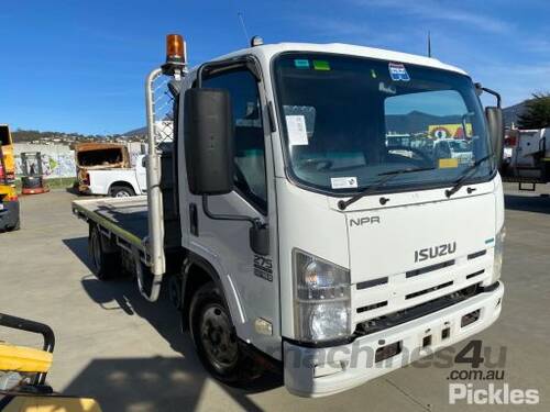 2011 Isuzu NPR 275 MWB Tray Top