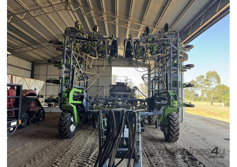 caption 2021 BOSS SUPA FLEX & BOSS CART