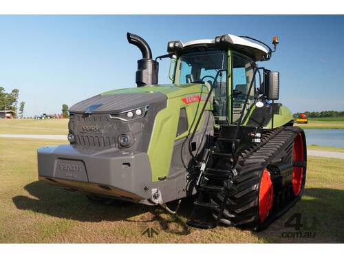 Fendt 1100 Vario MT Tractor