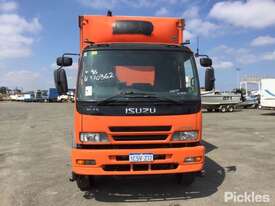 2007 Isuzu F3 FTR Curtain Sider - picture0' - Click to enlarge