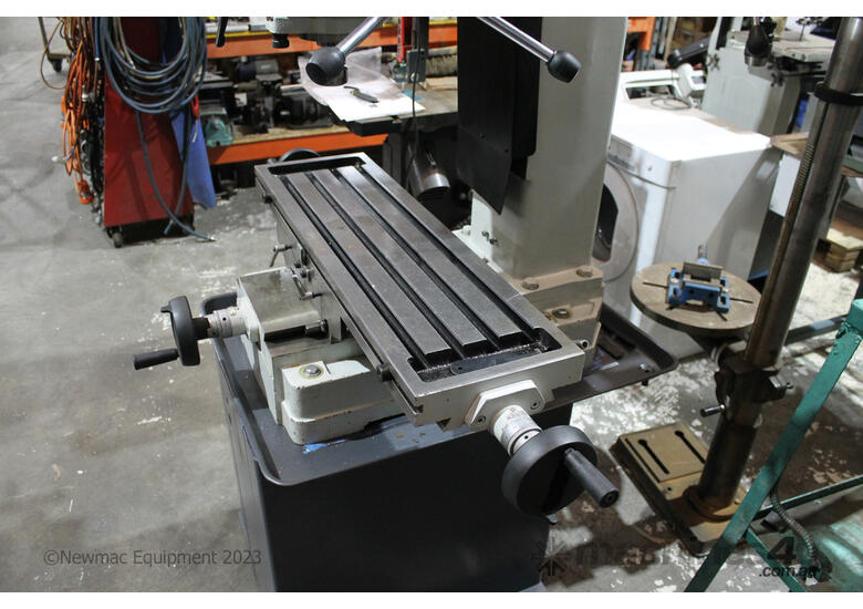 Used 2014 rong fu Eximus Geared Head RF45 Mill Drill Mini Milling