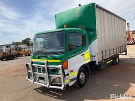 2006 Hino FD1J Series 2 - picture1' - Click to enlarge