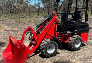 Articulated mini loader KUBOTA engine