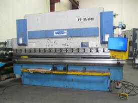 Steelmaster 4 metre x 125 Hydraulic CNC Pressbrake - picture0' - Click to enlarge