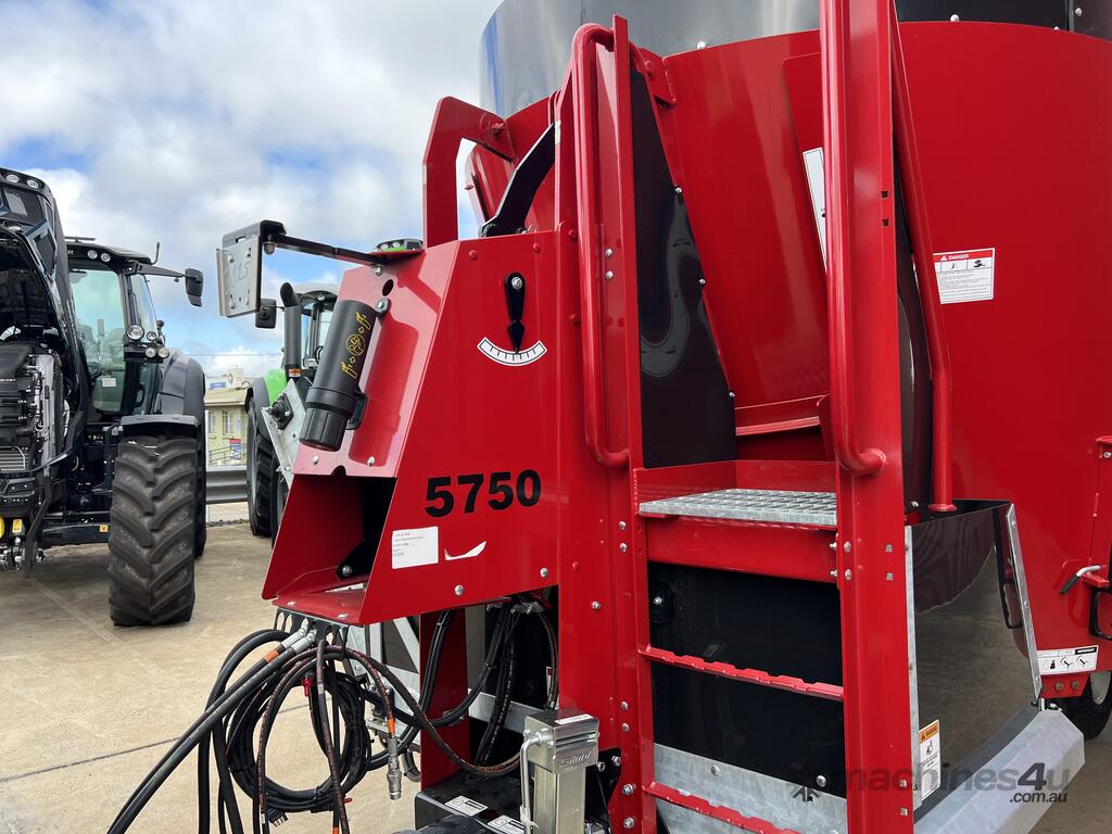 New 2022 jaylor 5750 Stock feed mixer in TOOWOOMBA, QLD