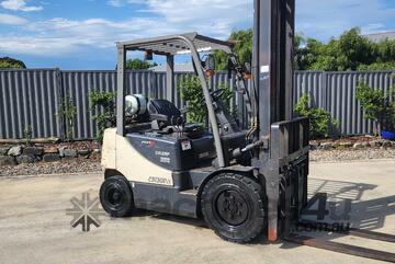 Crown   Forklift 2.5T Low Hours
