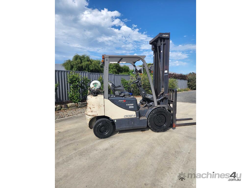 Used Crown Crown Forklift 2 5T Low Hours Counterbalance Forklifts in