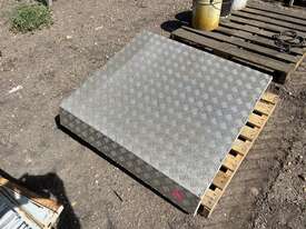 Single Aluminium Steel Guard - picture0' - Click to enlarge