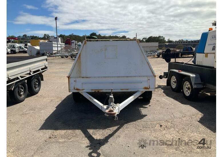 Buy Used 2006 John Papas Trailers 2006 John Papas Trailers JPT Enclosed ...