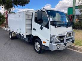 2017 Hino 300 920 Service Body Day Cab - picture0' - Click to enlarge