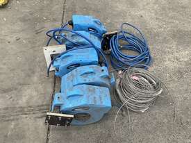 5x Iron Air Hose Reel with Hoses and Extra Hose - picture1' - Click to enlarge