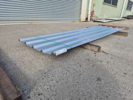 x7 Zinc Trim 3000mm - picture0' - Click to enlarge