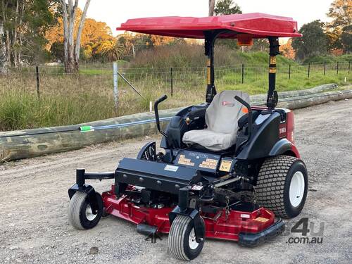 caption Toro Ground Master 7200 Zero Turn Lawn Equipment