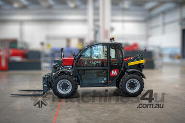 MAGNI   TH3.6 Telehandler