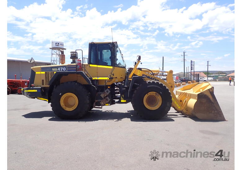 caption 2011 Komatsu WA470-6 Wheel Loader + GP Bucket, Rear View Camera