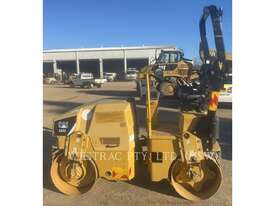 CAT CB22 Vibratory Double Drum Asphalt - picture0' - Click to enlarge