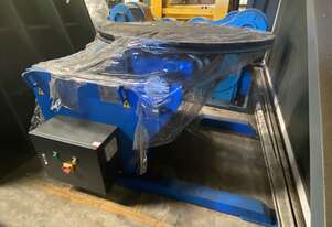 LOT #95 New 1 tonne positioner