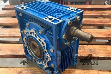 Worm Gearbox (Ratio 25:1)