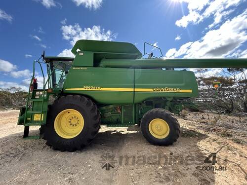 2007 John Deere 9860 STS Combines