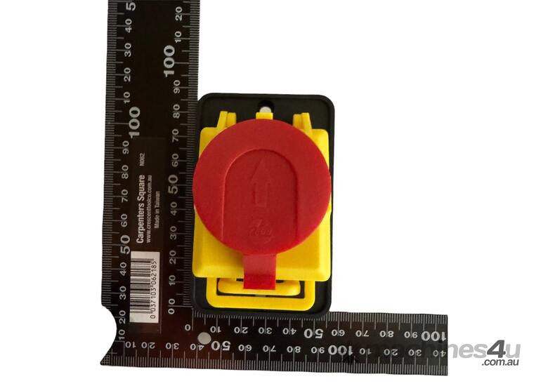 caption No Volt Relay On/Off Switch (415V, 15A)