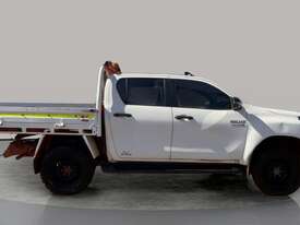 2018 Toyota Hilux SR Diesel (Ex Lease) - picture1' - Click to enlarge