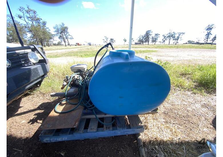 caption Quck Spray Unit