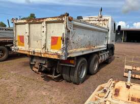 1995 Volvo FH12 Dual Axle Tipper - picture0' - Click to enlarge