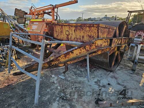 Steel Drum Trailing Roller - 1530mm Diameter x 1630mm Wide