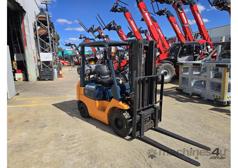 caption FOR SALE: Used 2006 Toyota 42 - 7FG18 LPG Forklift - Ready to Work!