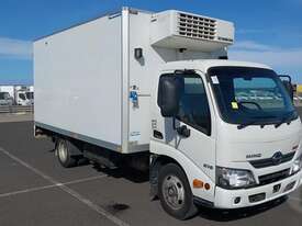 Hino 300 - picture0' - Click to enlarge