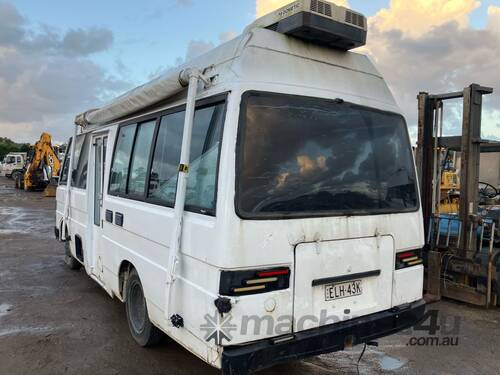 caption 1984 Mazda T3000 Motor Home