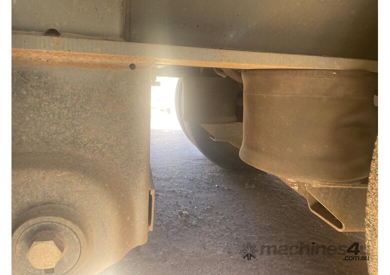 2023 AAA Trailers M45FTADDR Tri Axle Drop Deck Float