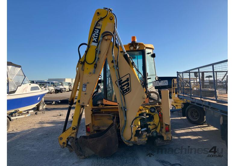 caption 2007 JCB 3CX Backhoe/ Loader