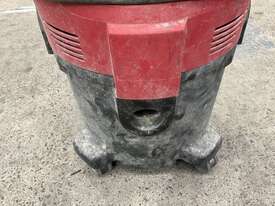 1x Milwaukee Heavy Duty Vacuum Cleaner - picture1' - Click to enlarge