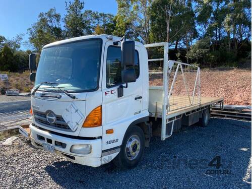 caption 2012 Hino FC1022 Flat Tray Truck