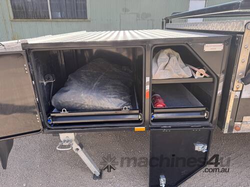 caption 2023 MDC Explorer FF 17.1ft Camper Trailer