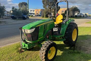 Tractor John Deere 4049 49HP 4x4 Hydrostatic drive ROPS 3PL