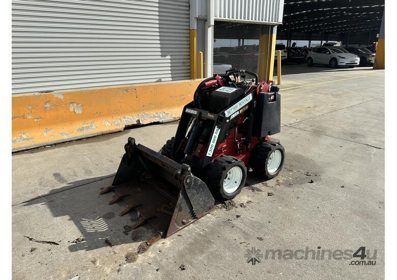 Toro 22337CP Mini Loader