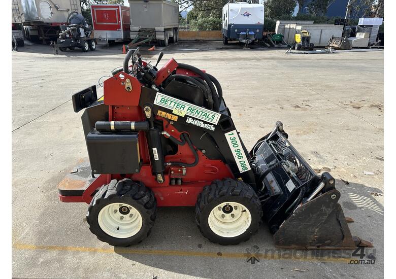 Toro 22337CP Mini Loader
