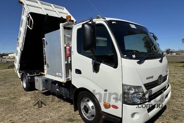 Hino 917 300 Series Single Cab 4x2 PTO Tipper Truck. Ex Council.