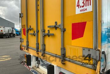 2009 Maxitrans ST3 Tri Axle Drop Deck Curtainside B Trailer