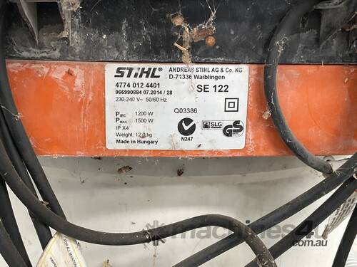 Stihl SE122 Wet & Dry Vacuum