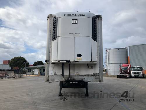 caption Peki ST3 Tri Axle Refrigerated Pantech Trailer