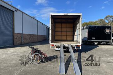 3.3M 270kg Three Section Telescopic Wheelchair Ramp