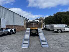 4.5m - 3.6Tonne Heavy Duty Rubber Tyre,Rubber Track Machinery Loading Ramps - picture0' - Click to enlarge