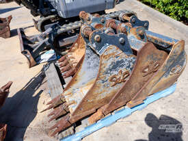 VOLVO ECR25D EXCAVATOR - picture1' - Click to enlarge