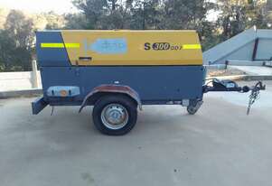 XAS-300 air compressor , 2016 , air after cooler , low hrs , very clean condition