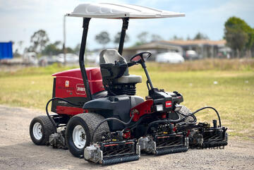 Toro Reelmaster 5010-H Golf Fairway mower Lawn Equipment