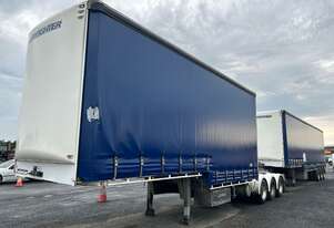 2022 Maxitrans ST3 Tri Axle Drop Deck Curtainsider A/B Combination