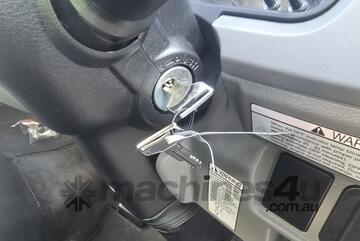 2020 Mitsubishi Fuso Canter 515 Food Van